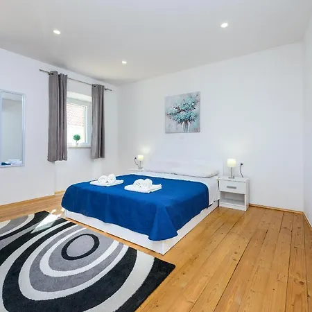 Hillside Paradise Next To Dubrovnik