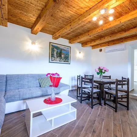 Hillside Paradise Next To Dubrovnik *