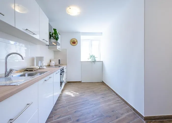 Hillside Paradise Next To Dubrovnik Holiday home Mrcevo